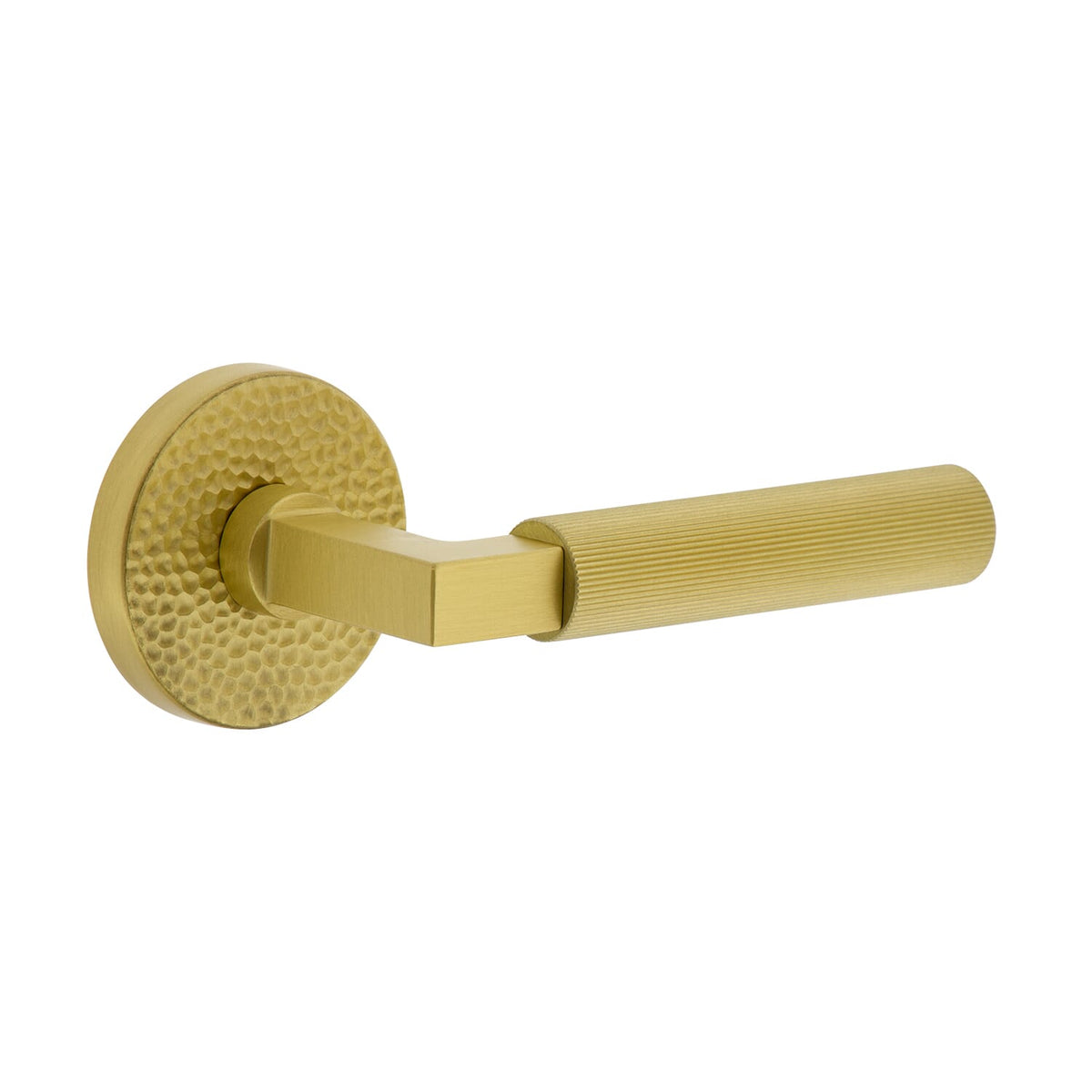 Circolo Hammered Rosette with Contempo Fluted Lever in Satin Brass