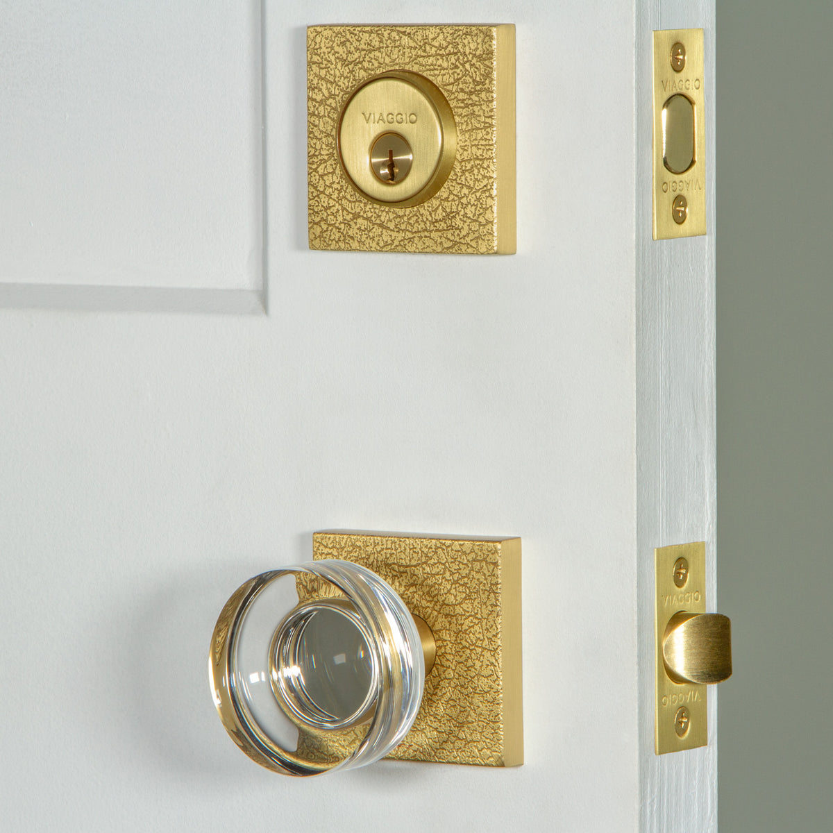 Quadrato Leather Rosette Entry Set with Circolo Crystal Knob in Satin Brass